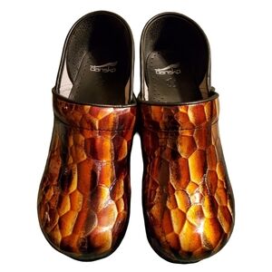 Dansko Honeycomb Pattern Clogs